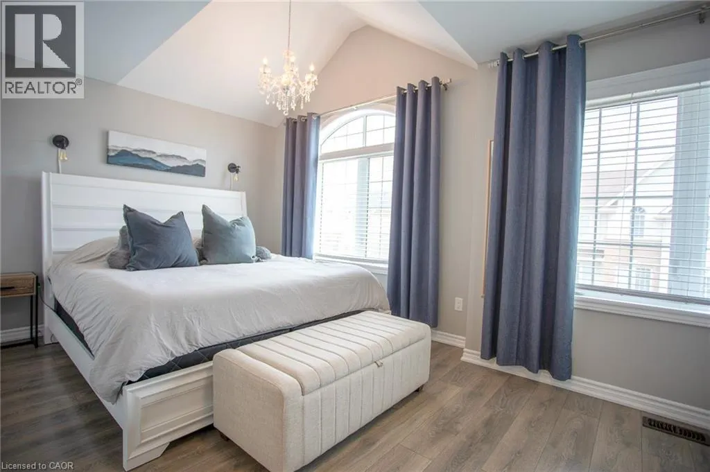18 ENGLAND Terrace