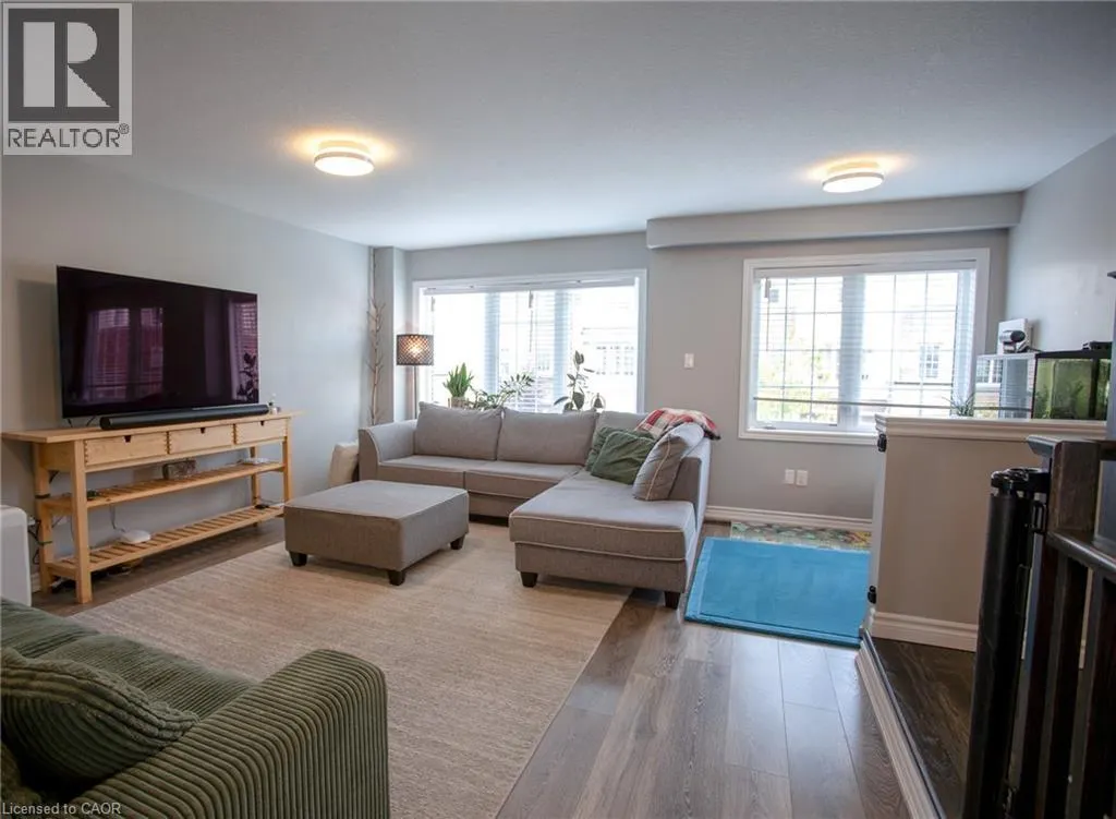 18 ENGLAND Terrace