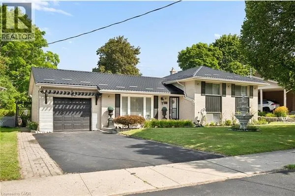 285 STONYBROOK Drive