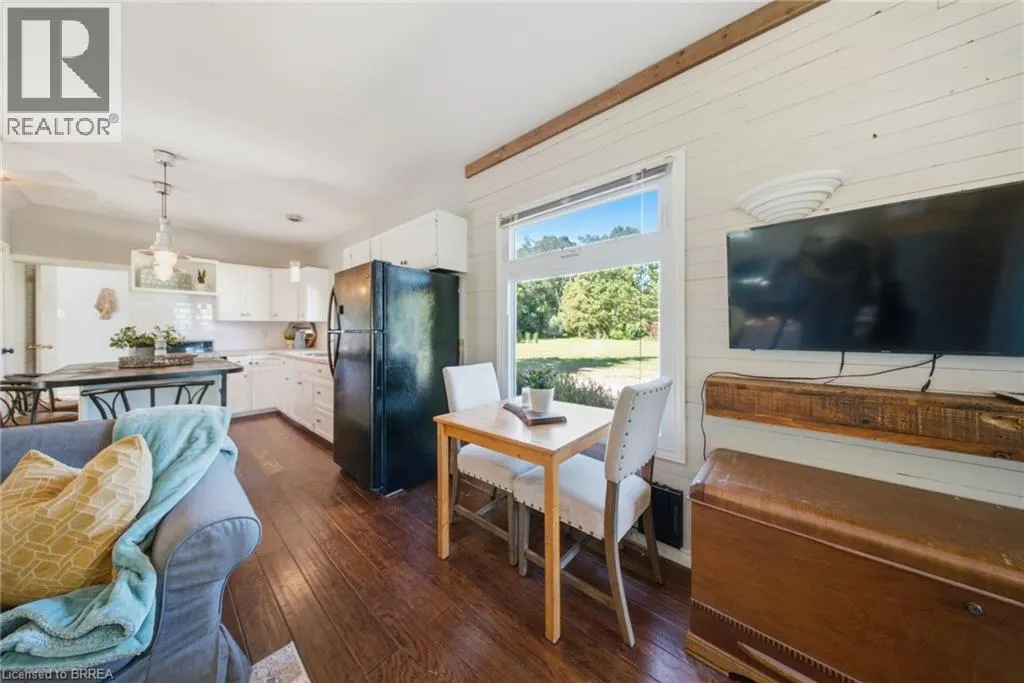 523 AVALON Lane