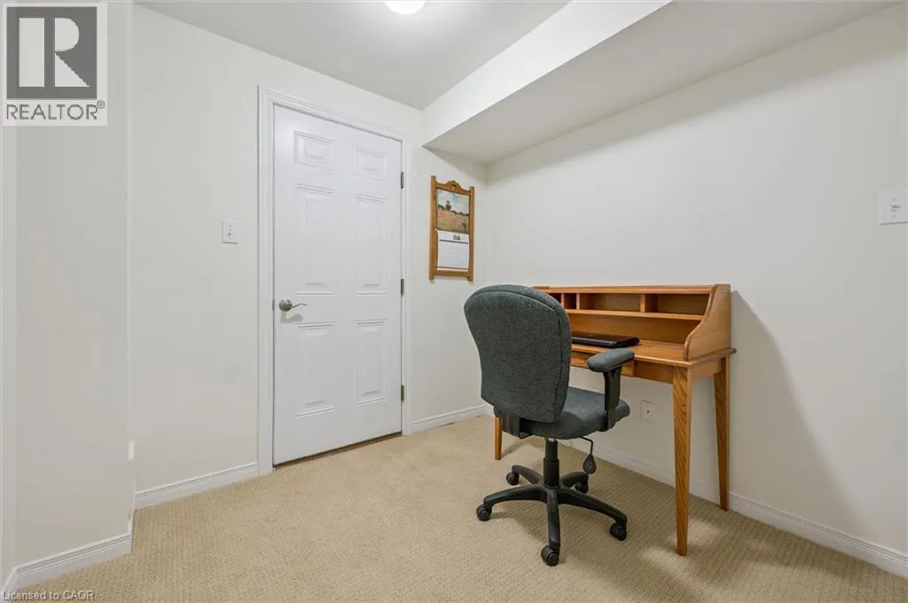 31 TOWNSEND Drive Unit# 70 #70