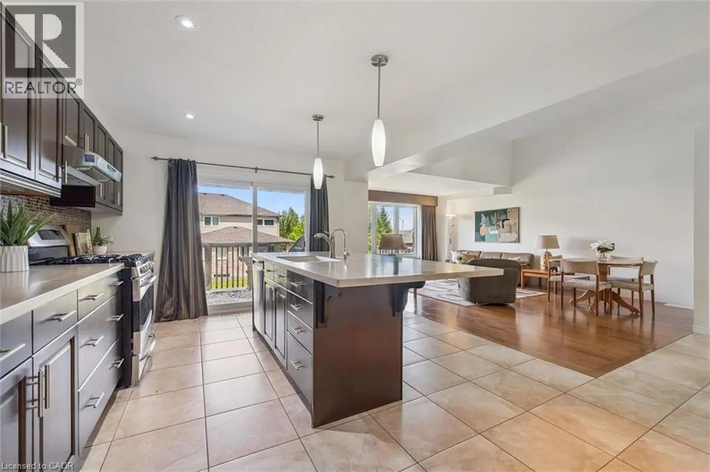 31 TOWNSEND Drive Unit# 70 #70