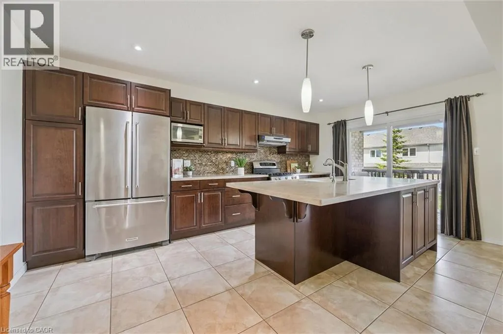 31 TOWNSEND Drive Unit# 70 #70