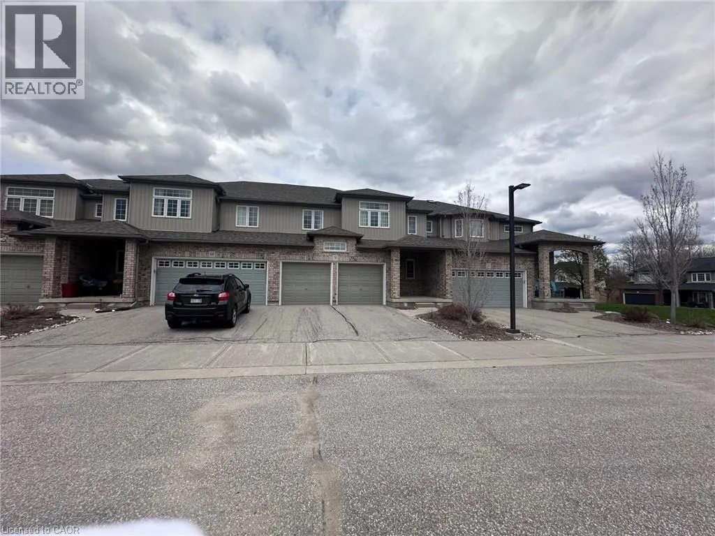 31 TOWNSEND Drive Unit# 70 #70