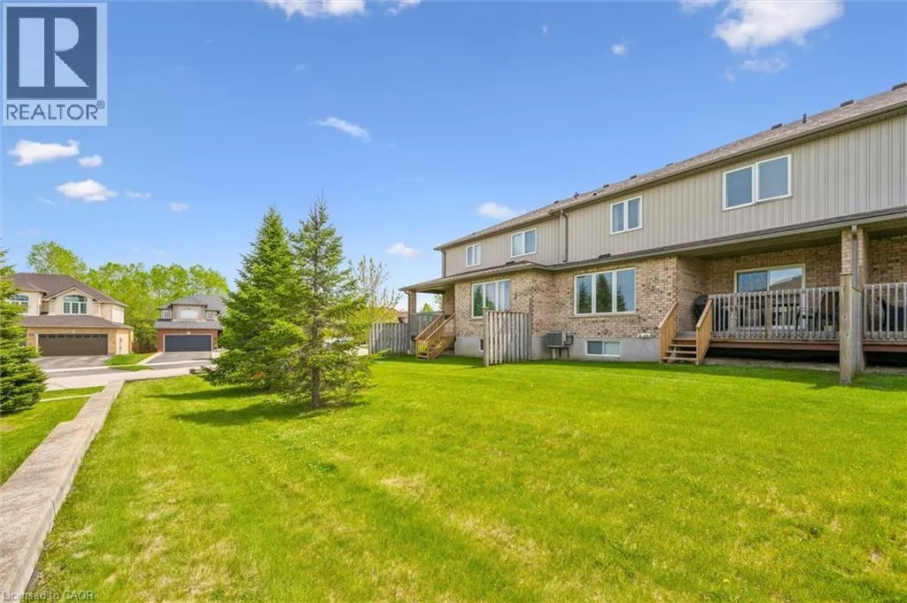 31 TOWNSEND Drive Unit# 70 #70