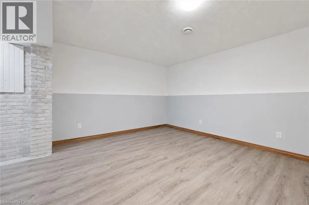 27 DAWSON Drive