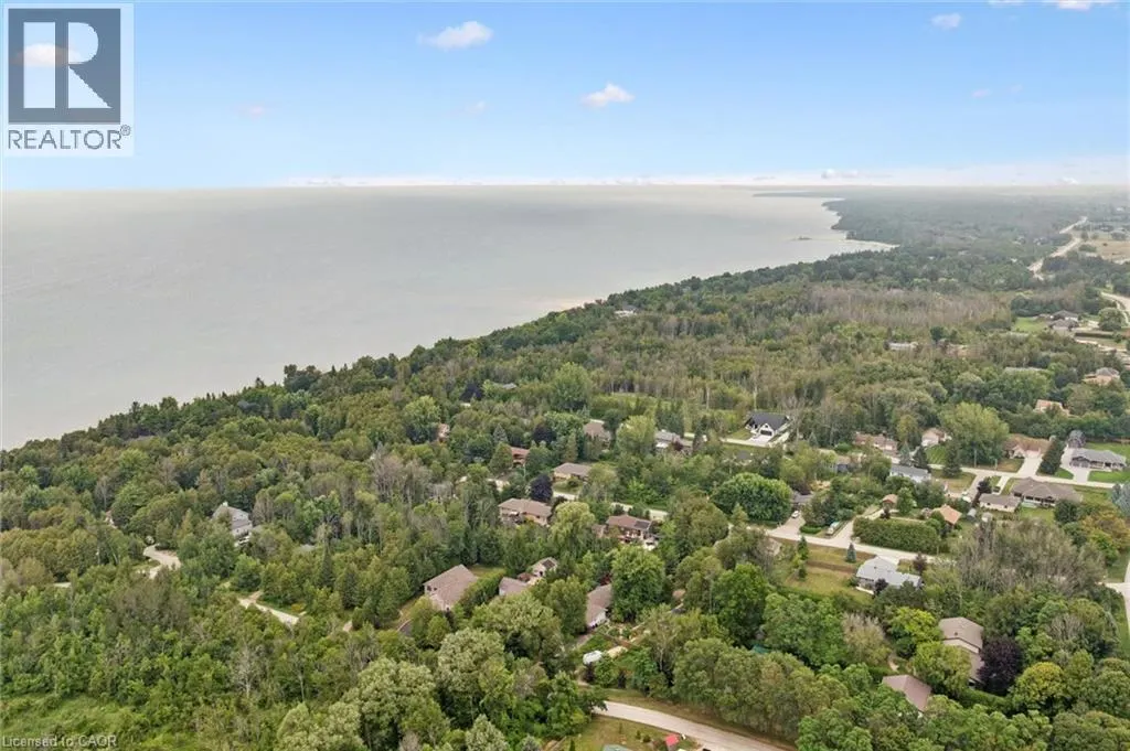 27 DAWSON Drive