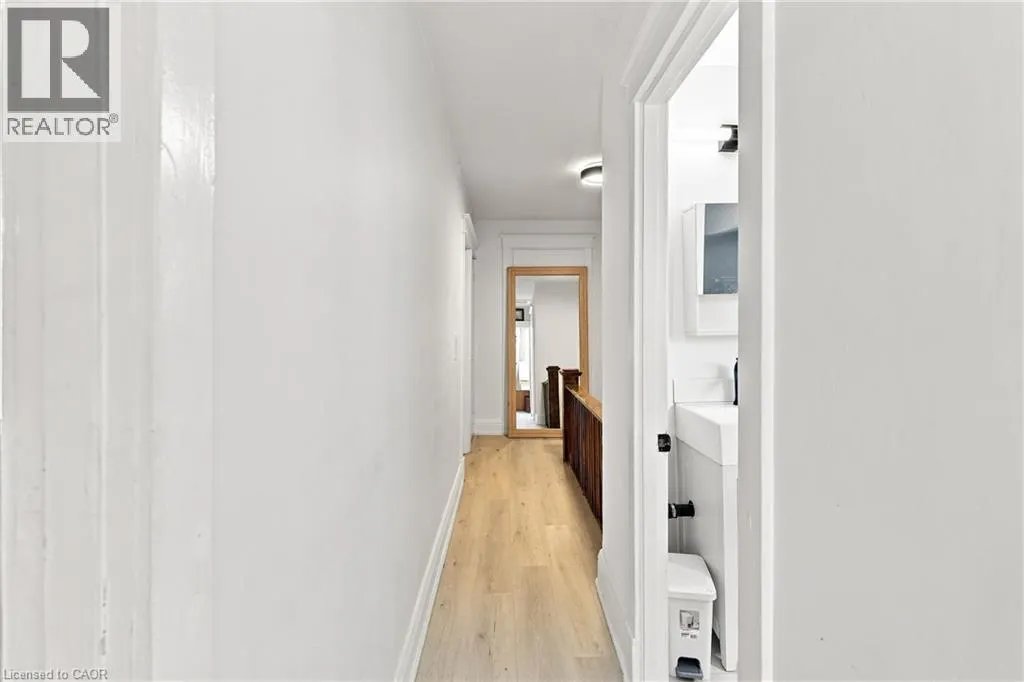 463 DUNSMURE Road
