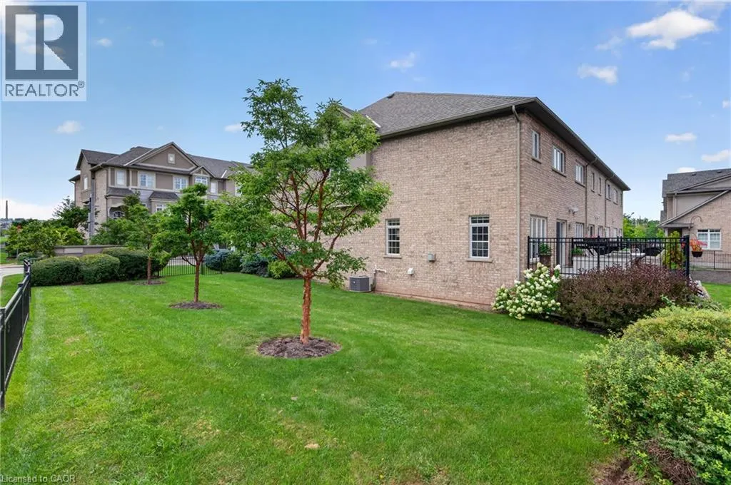 31 SUNVALE Place Unit# 8 #8