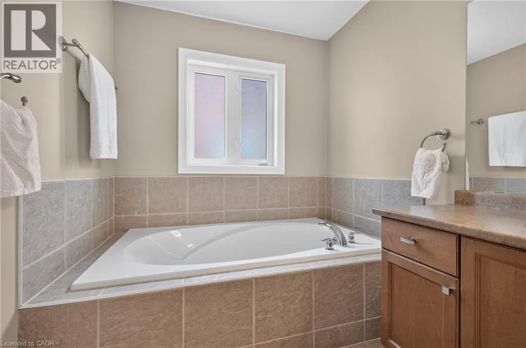 31 SUNVALE Place Unit# 8 #8