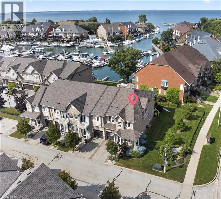 31 SUNVALE Place Unit# 8 #8