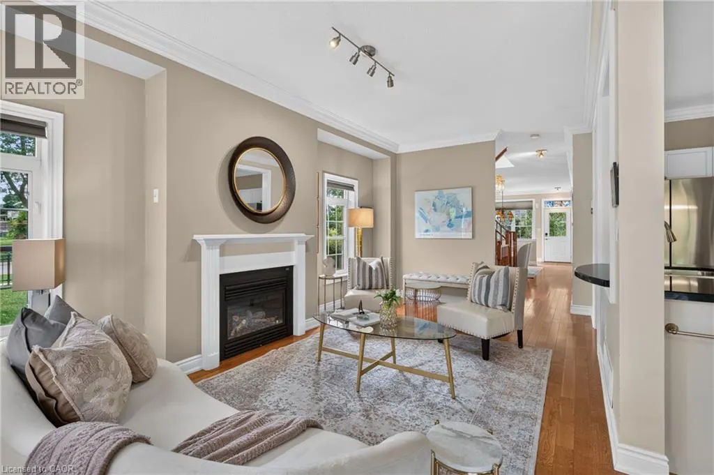 31 SUNVALE Place Unit# 8 #8