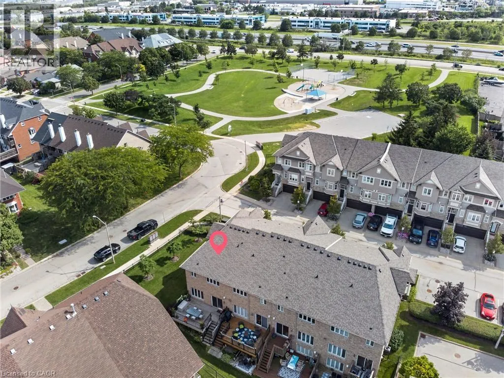 31 SUNVALE Place Unit# 8 #8