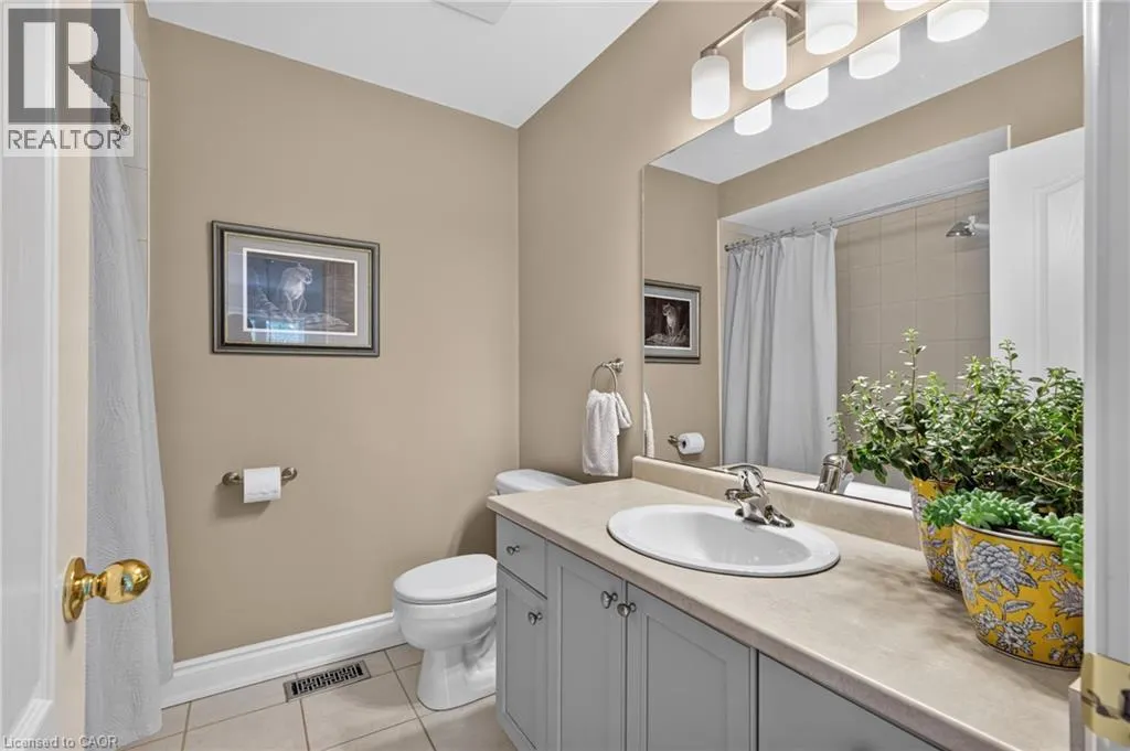 31 SUNVALE Place Unit# 8 #8