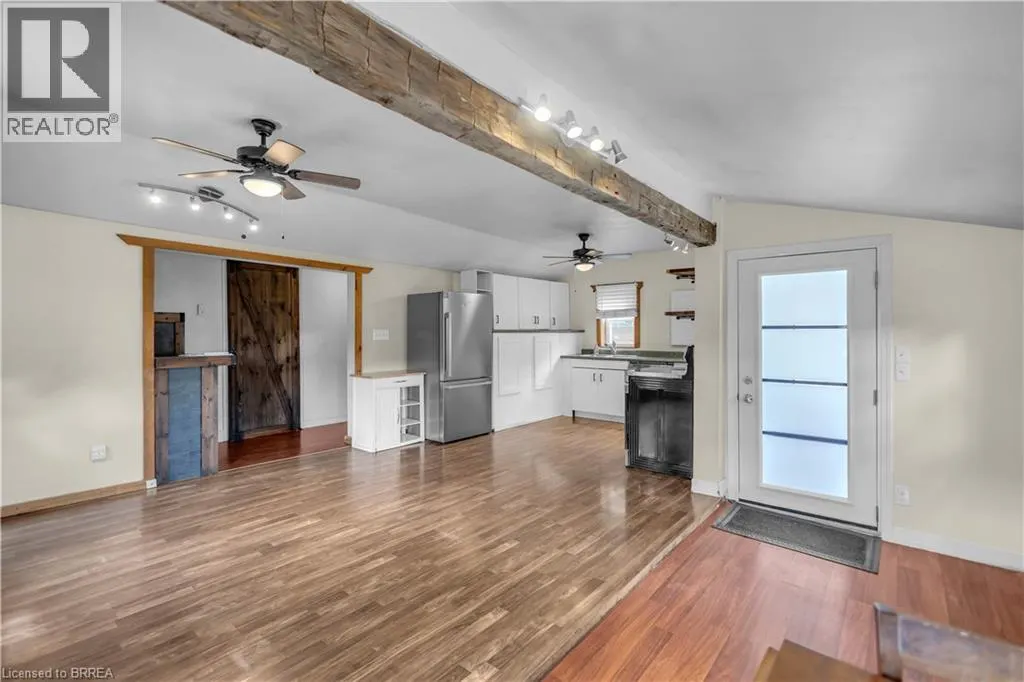 995 MCDOWELL Road E