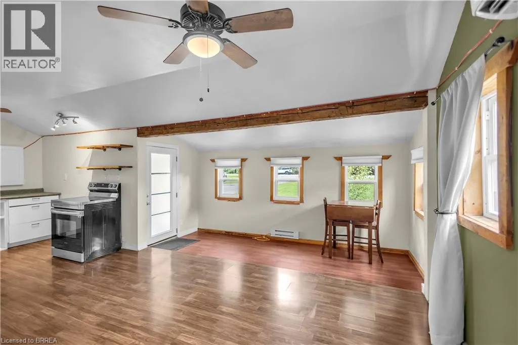 995 MCDOWELL Road E