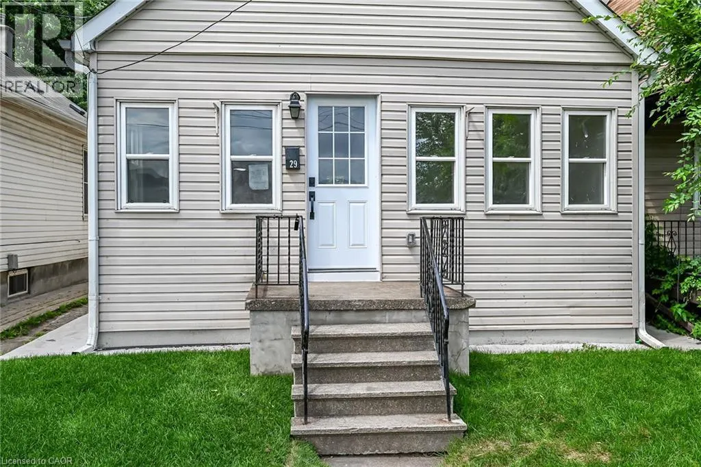 29 MCKINSTRY Street