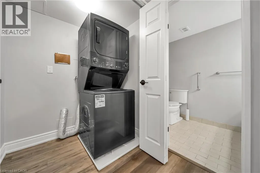 500 GREEN Road Unit# 701 #701