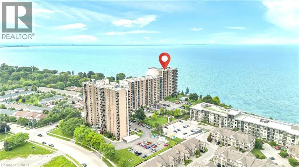 500 GREEN Road Unit# 701 #701