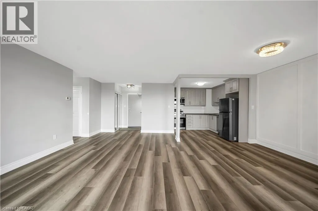 500 GREEN Road Unit# 701 #701