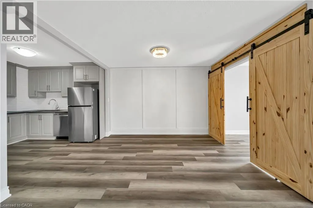 500 GREEN Road Unit# 701 #701
