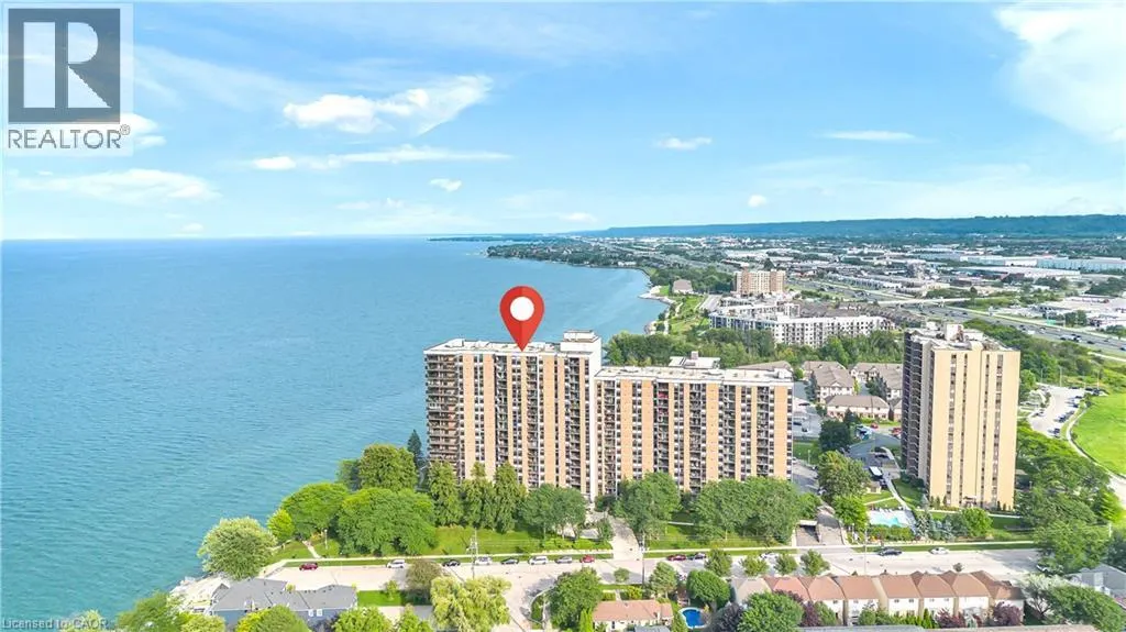 500 GREEN Road Unit# 701 #701