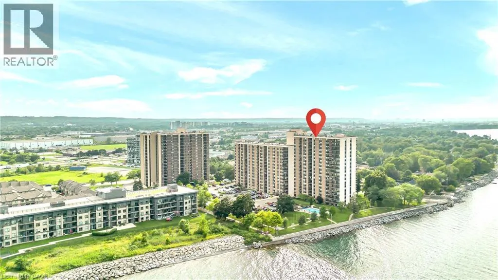 500 GREEN Road Unit# 701 #701