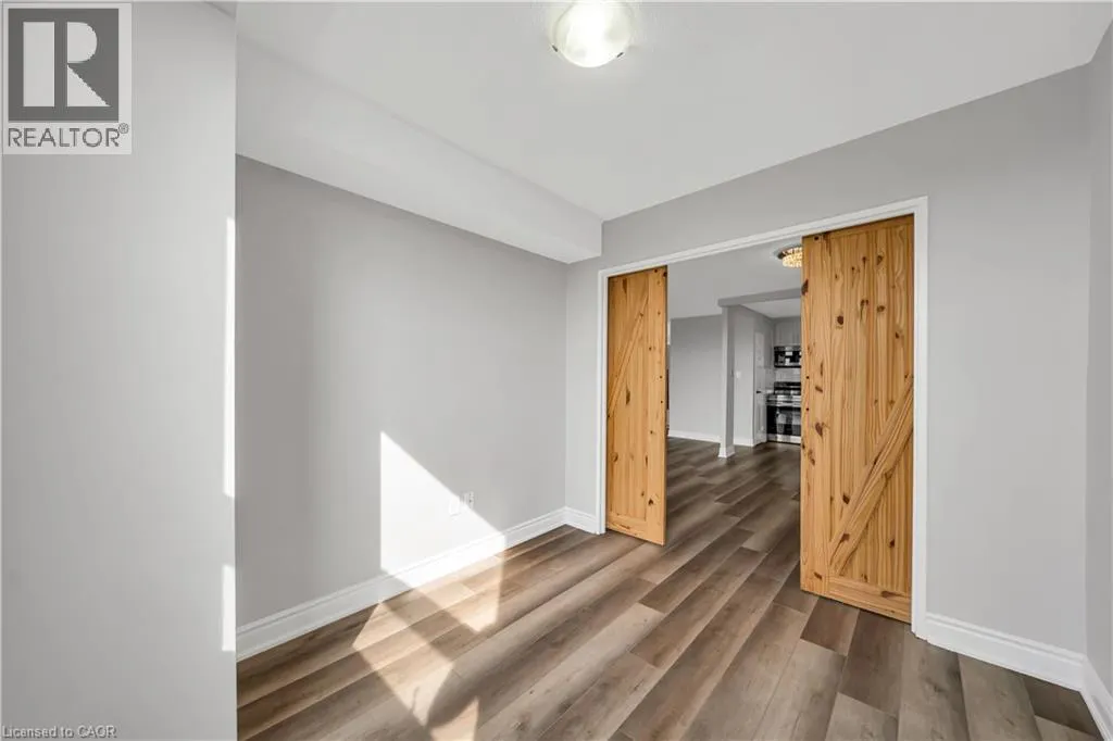 500 GREEN Road Unit# 701 #701