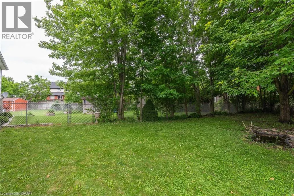 629 SETTLERSFIELD Court Unit# B #B