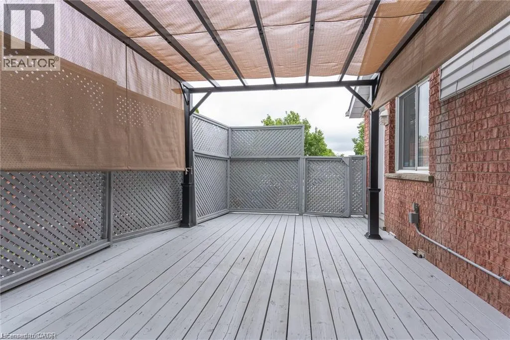 629 SETTLERSFIELD Court Unit# B #B