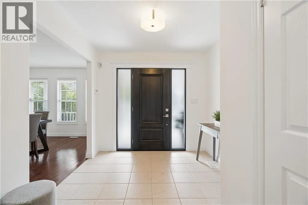 236 RIDGE TOP Crescent