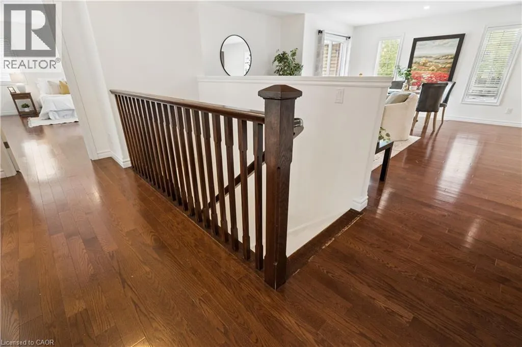 236 RIDGE TOP Crescent