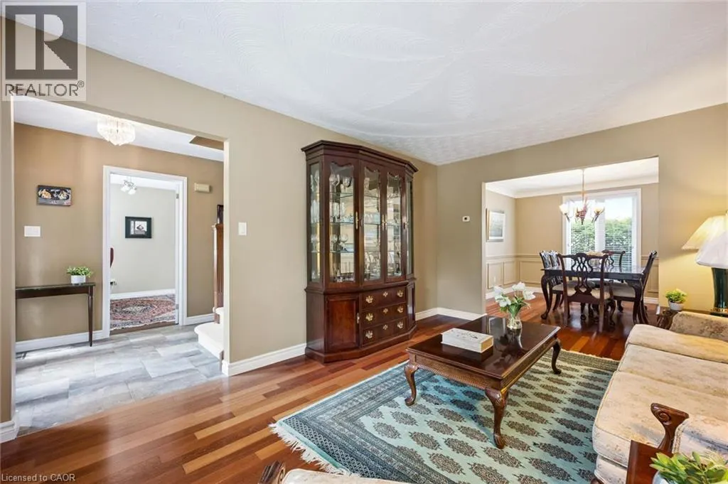 1 CHATTERSON Drive