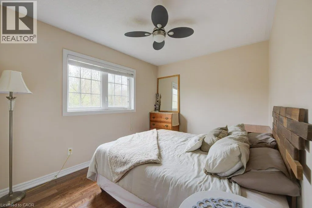 28 GLENDARLING Crescent