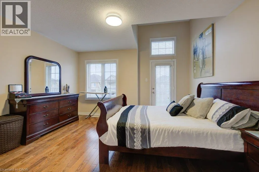 28 GLENDARLING Crescent