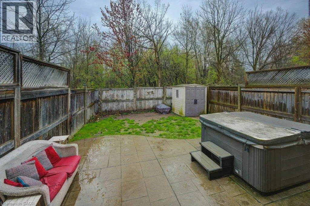 28 GLENDARLING Crescent
