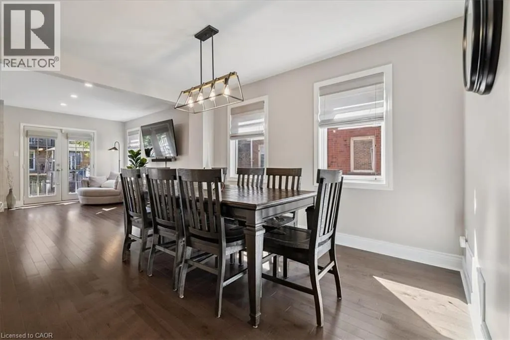 44 SUNVALE Place