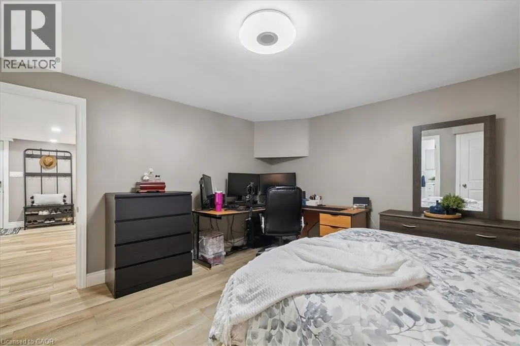 44 SUNVALE Place
