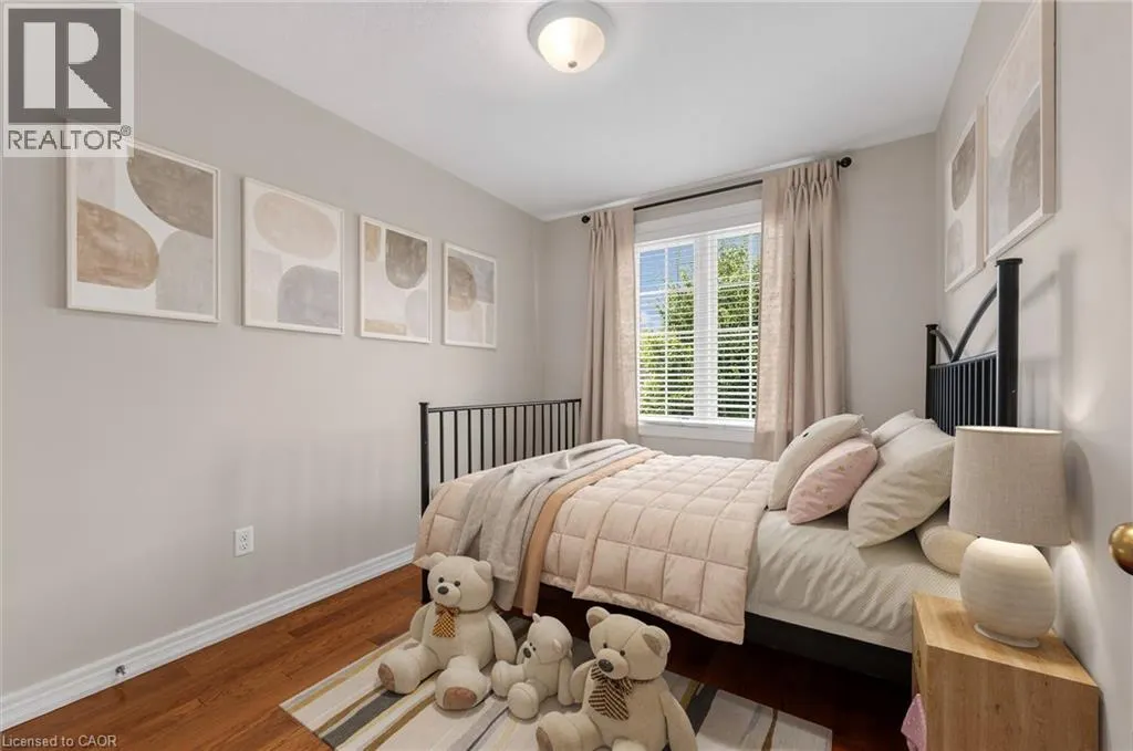 33 BROWVIEW Drive