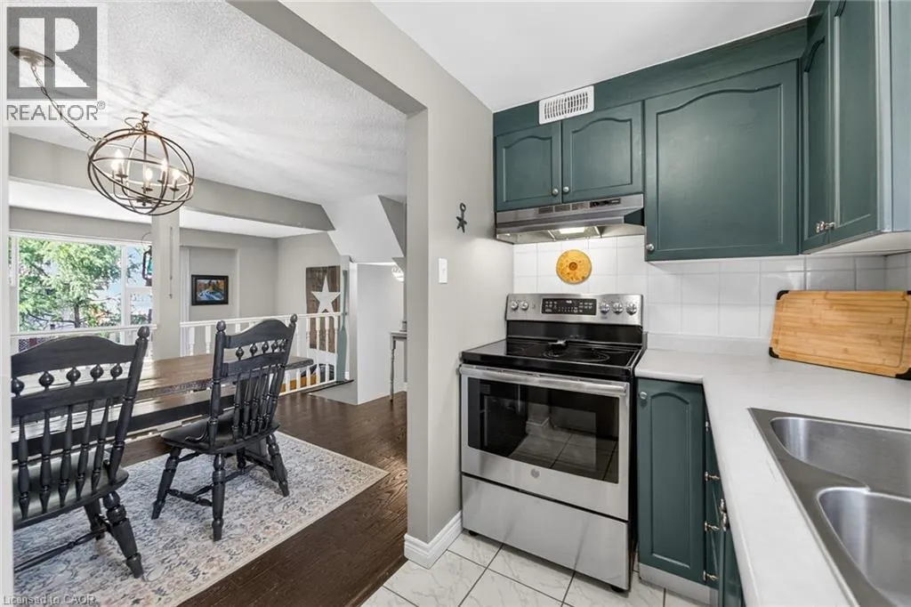 23 WATSONS Lane Unit# 31 #31