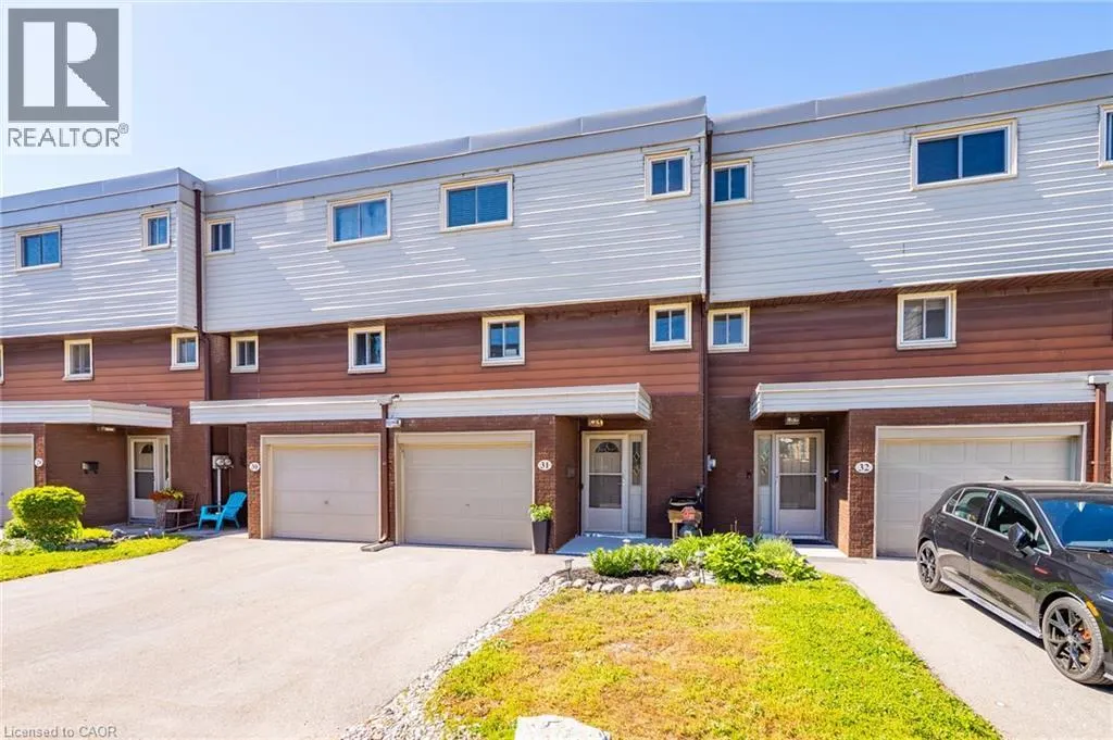 23 WATSONS Lane Unit# 31 #31