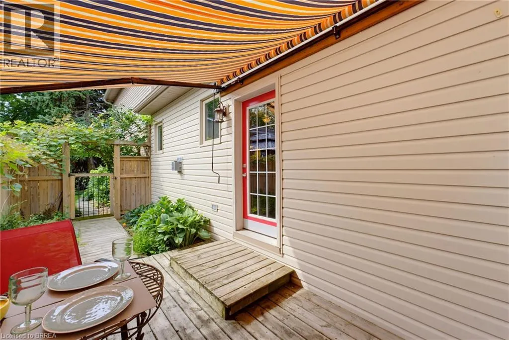 46 GARDEN Crescent