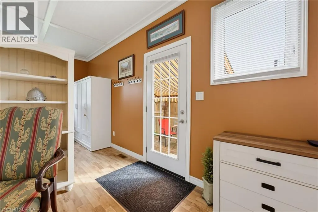 46 GARDEN Crescent
