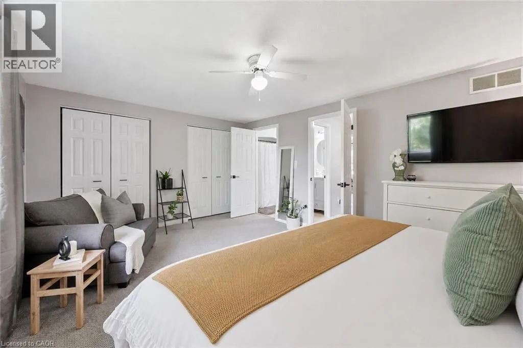 31 SCHRODER Crescent Unit# 21 #21