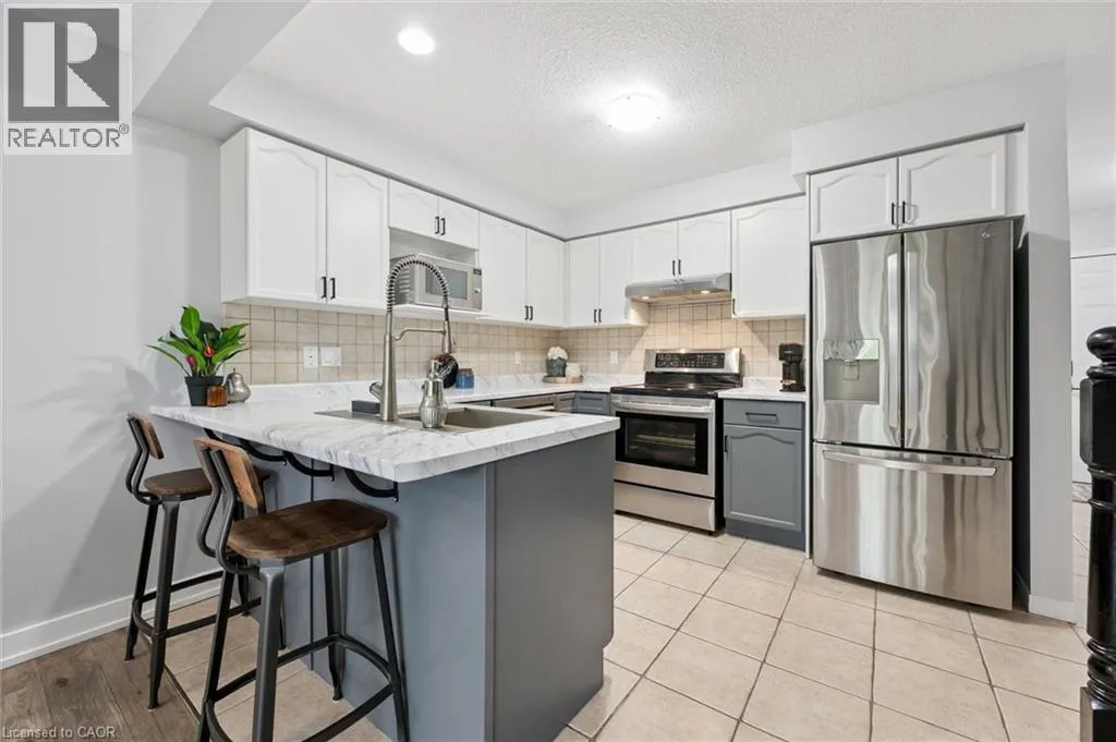 31 SCHRODER Crescent Unit# 21 #21