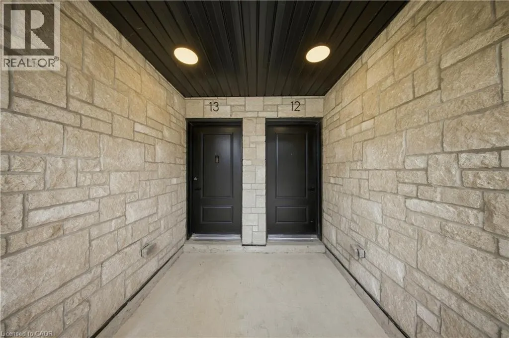 2 SLESSOR Boulevard Unit# 12 #12