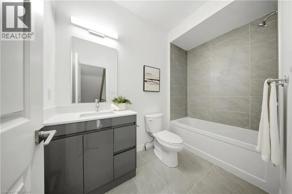 2 SLESSOR Boulevard Unit# 12 #12