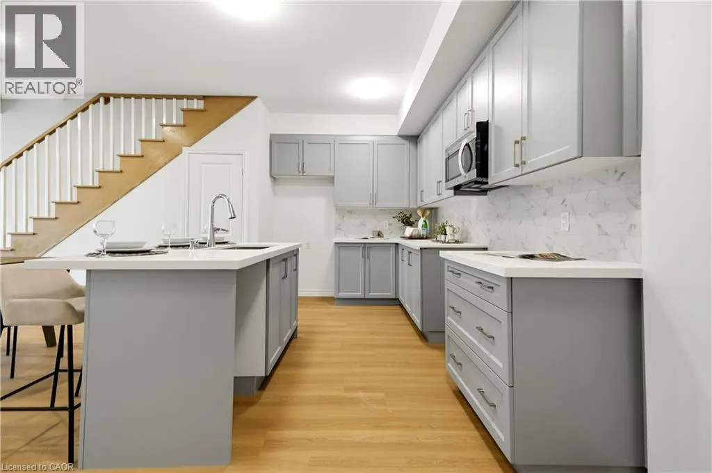 2 SLESSOR Boulevard Unit# 12 #12