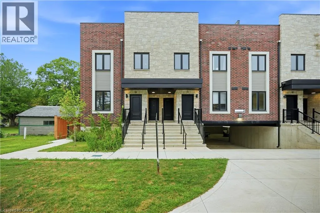 2 SLESSOR Boulevard Unit# 12 #12