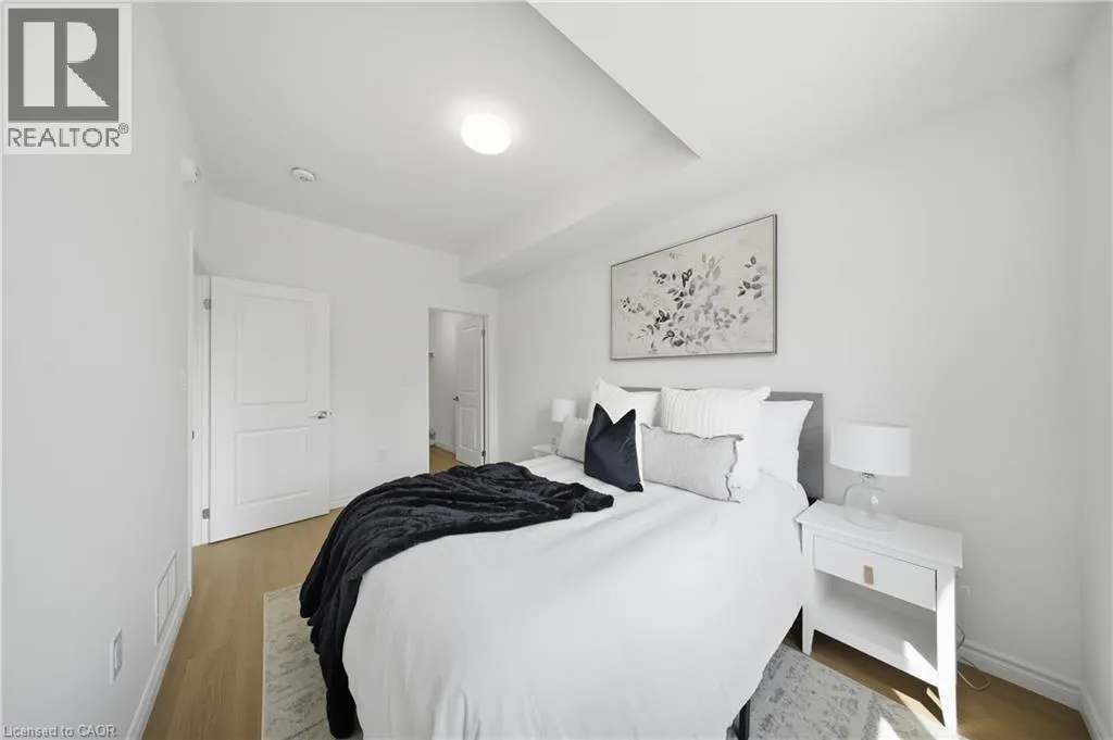 2 SLESSOR Boulevard Unit# 10 #10